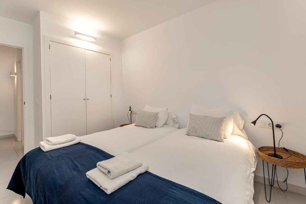La Gola Apartment, First-Line Beachfront, Newly Refurbished Port de Pollença Kültér fotó